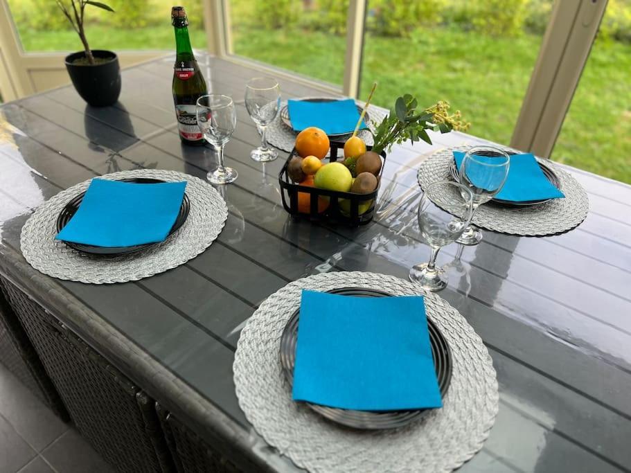Perle Beach, Petite Maison Situee En Bord De Plage, Piscine. Guidel Eksteriør billede